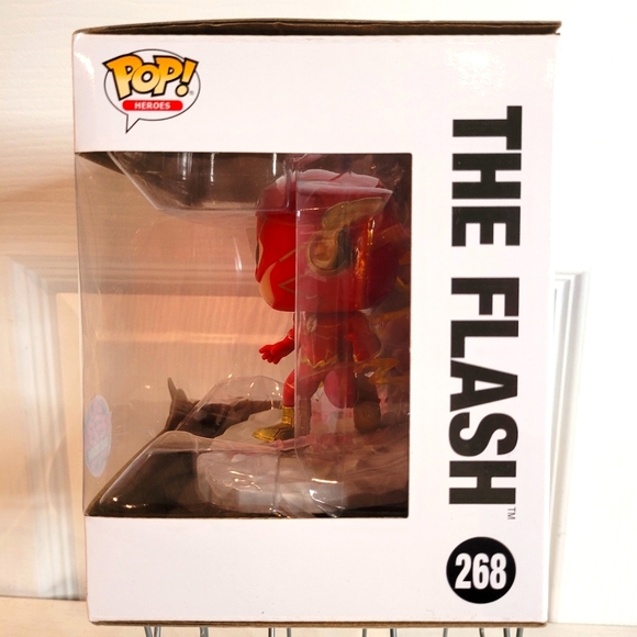New Funko Pop! Deluxe DC Collection by Jim Lee The Flash #268 - Picture 5 of 7